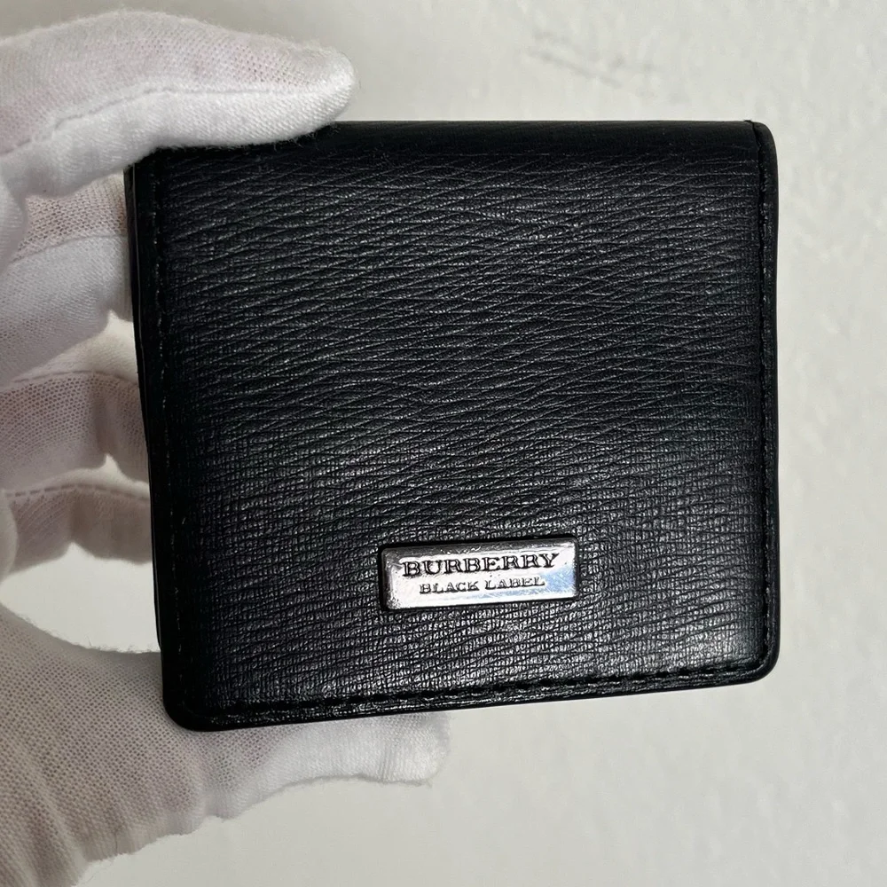 Burberry Black Label Coin Jewelry Case Vintage Unisex Collectible Circa 2015
